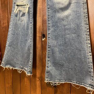 AMERICAN EAGLE SUPER HIGH RISE FLARE